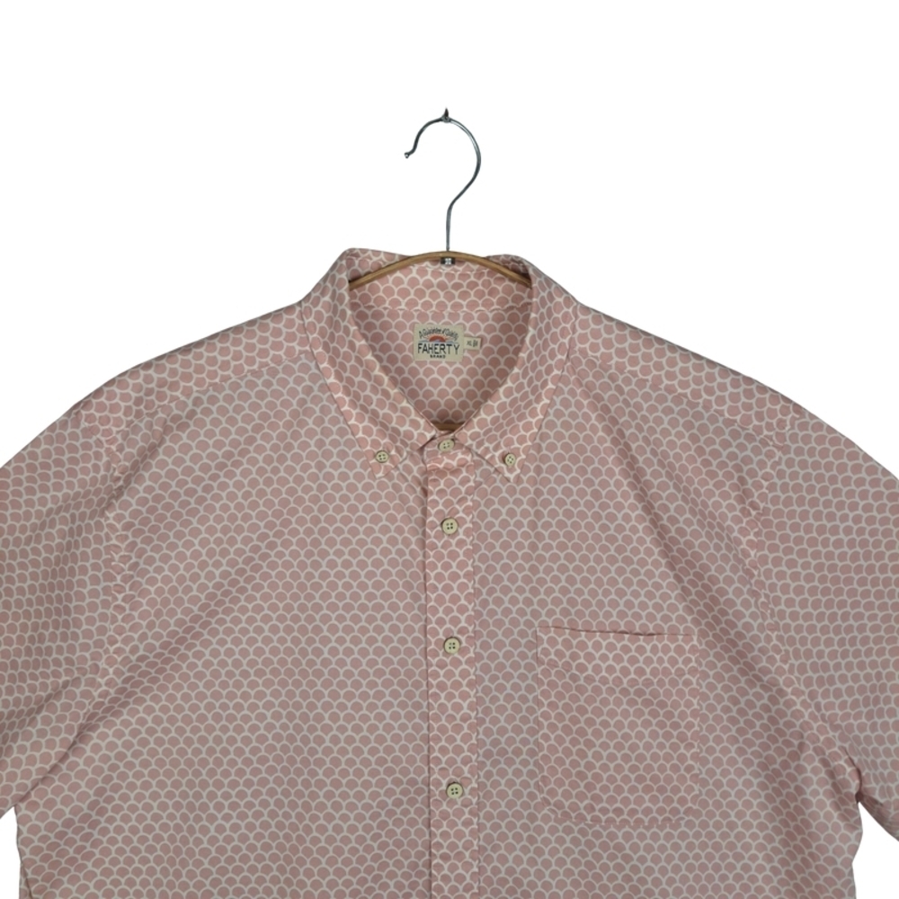 Faherty Playa Men's XL All Over Fish Scale Print Organic Cotton Pale Pink/White - Picture 6 of 10